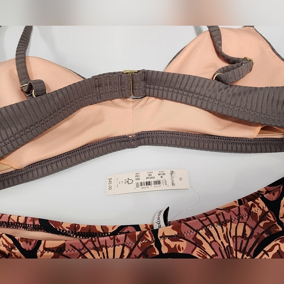 Madewell Second Wave Curved-Waist Bikini Bottom in Painted Seashells - Picture 4 of 16